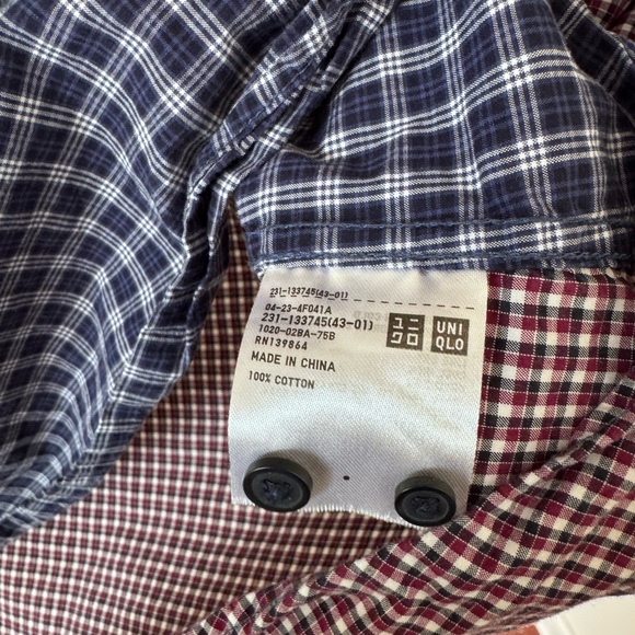 Uniqlo Navy and Red Checkered Shirt - Picture 3 of 4